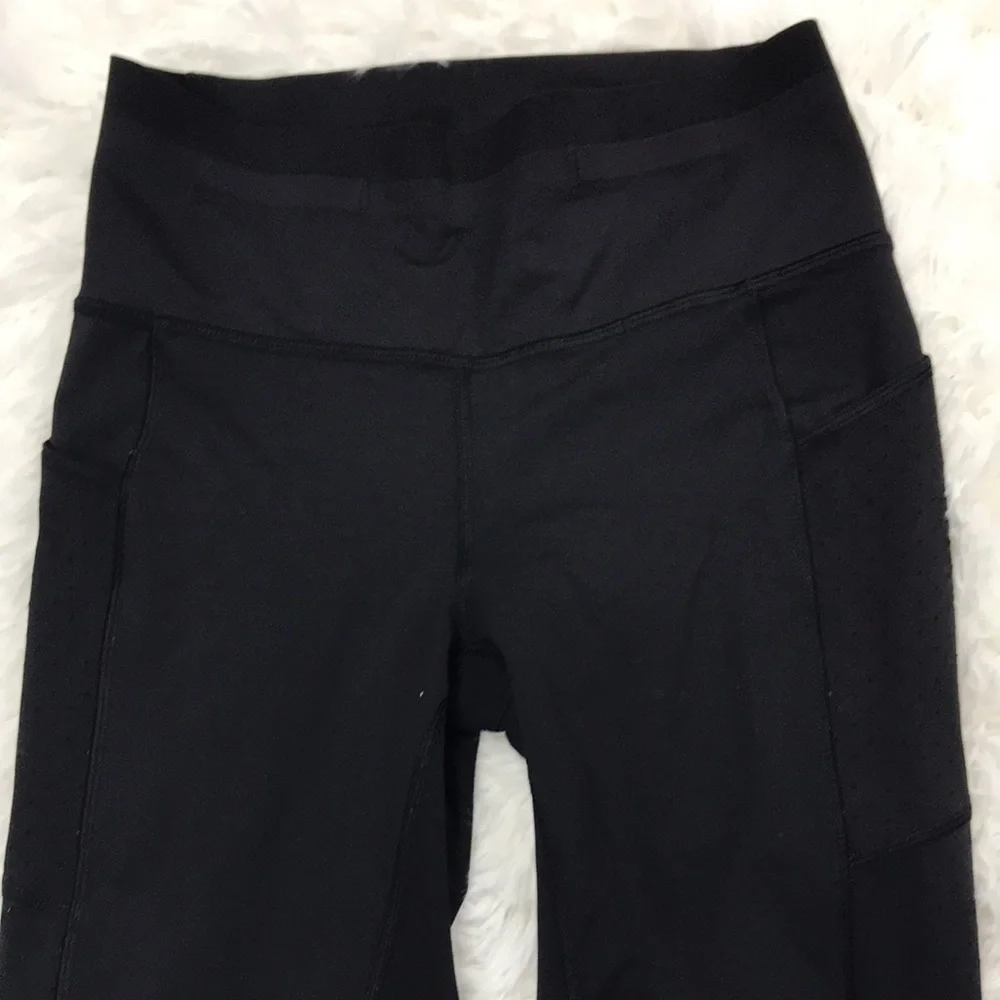 Lululemon Mind Over Miles Crop (17